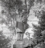 Altamirano-inaug-statua-a-villa-Ormond-1960-429-1