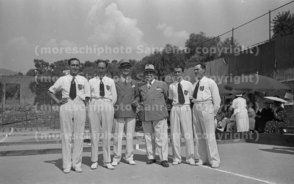 Badoglio-Gare-di-Bocce-del-1939-con-squadra-maschile-734