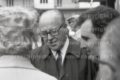 Generale-Di-Lorenzo durante un  comizio1970-118