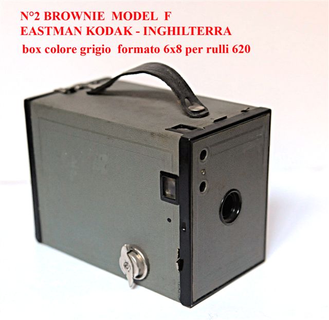 N 2 BROWNIE MODEL F box grigio - EASTMAN KODAK - INGHILTERRA