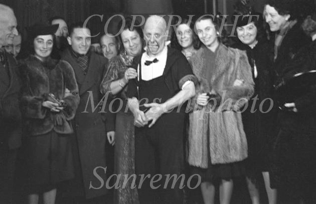 Grok, Josephine Mina e figlia, Signora Zanelli, Emanuelli