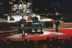 I POOH  nel porto di Sanremo il 31 dic 2000 per il loro concerto di Capodanno