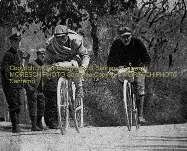1907 Petit Breton e Giovanni Gerbi sulla salita al Turchino
