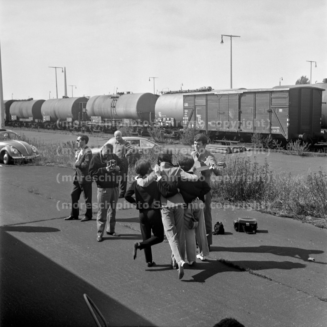 Cantaeuropa-1966 pausa durante il viaggio