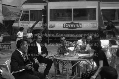 Cantaeuropa 1966 Partenza da Sanremo Domenico Modugno e giornalisti