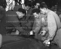 PROVE-LANCIA-1954-Ospedaletti-l-Ing-Gianni-Lancia-ed-i-meccanici