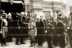 8.4Vittorio-Emanuele-III-alla-chiesa-Russa-per-i-funerali-del-Re-del-Montenegro